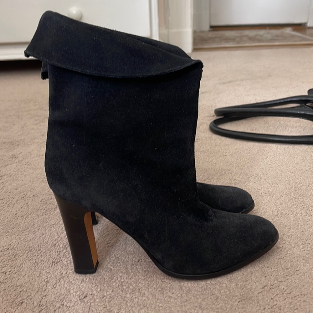 Michale Kors Suede Boots